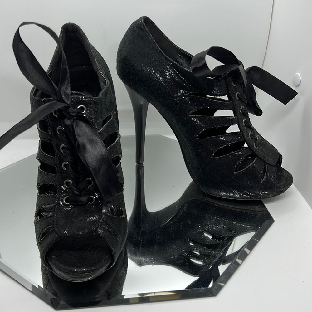 Sexy Lace-Up Cut out Peep Toe Little Black High Heels
